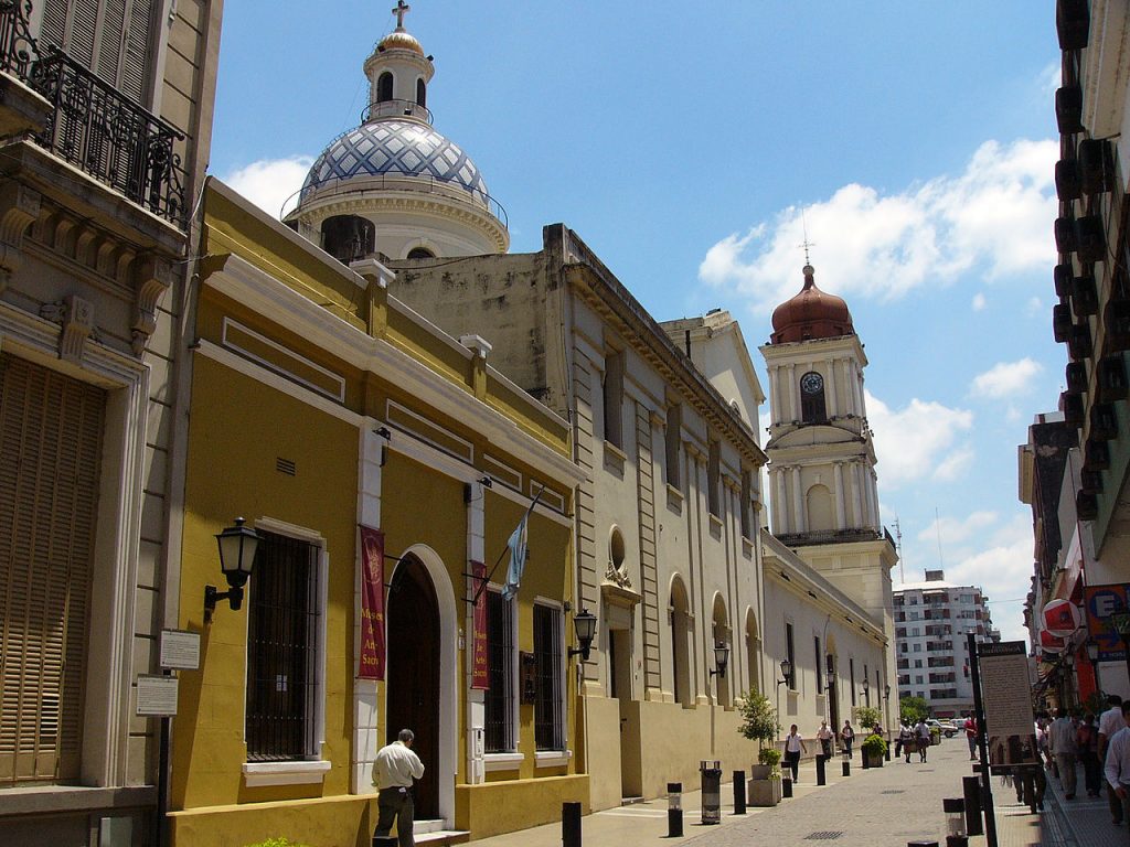 Calle de San Miguel de Tucumán