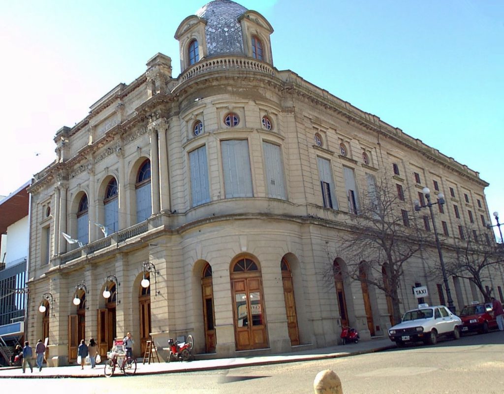 Teatro Municipal Rafael de Aguiar de San Nicolás de los Arroyos