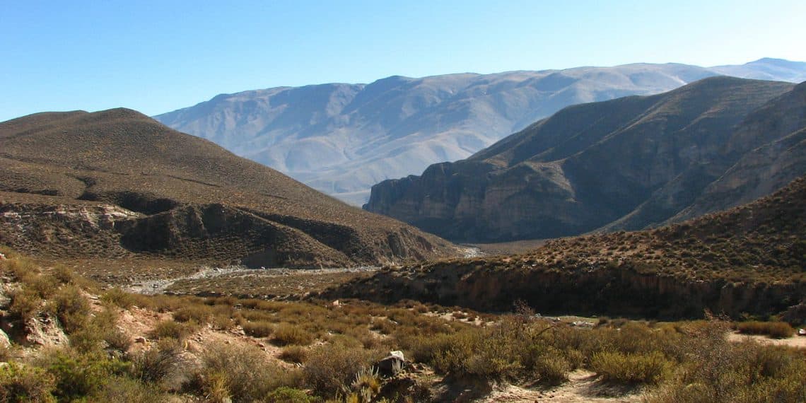 Quebrada en el Infiernillo, Parque Provincial Cumbres Calchaquíes, Tafí del Valle, Tucumán.