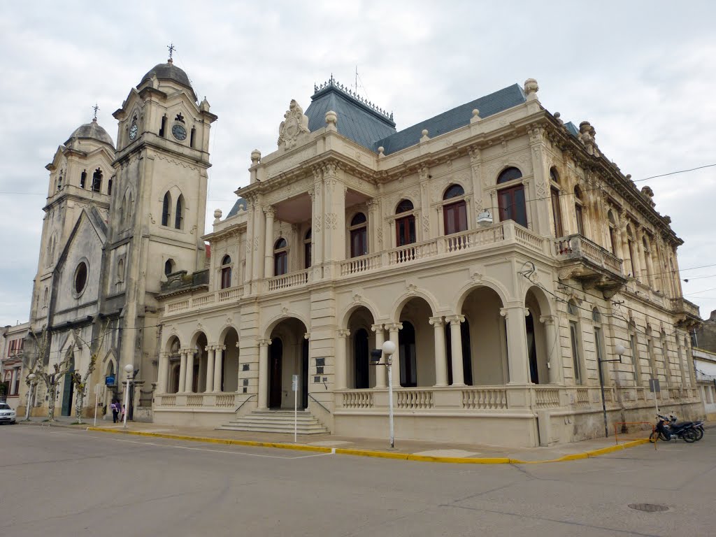 Palacio municipal - Victoria, Entre Ríos - ph Gabriel Hernan (Leirbag)