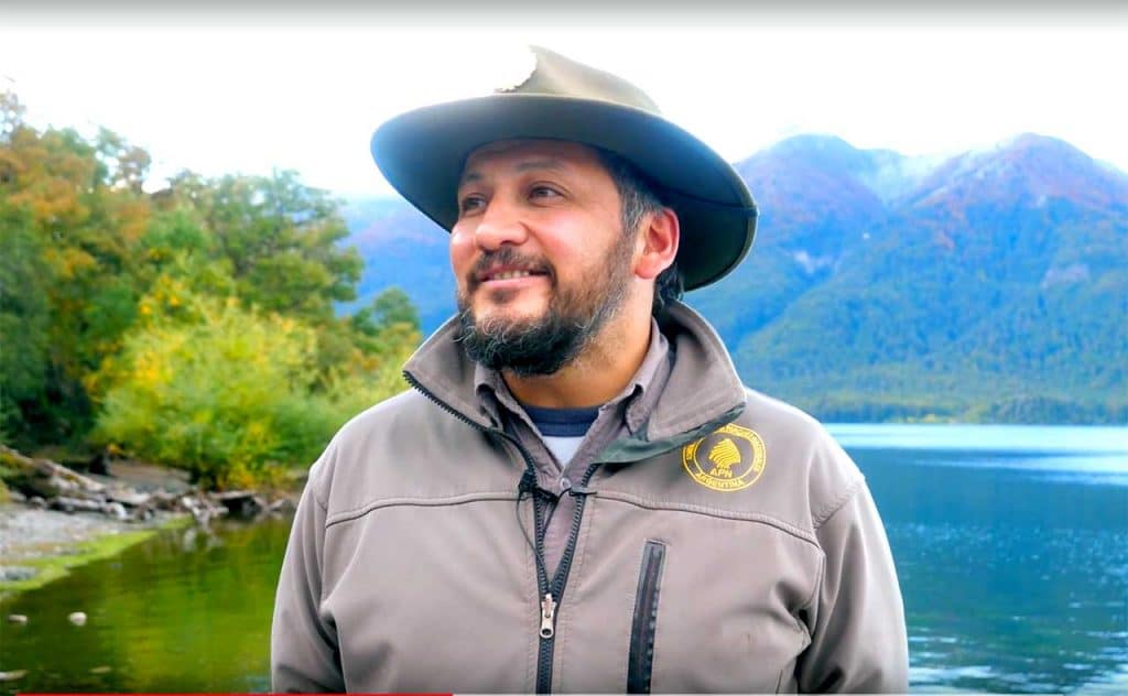 Martín Pereyra, guardaparque del Parque Nacional Lanin