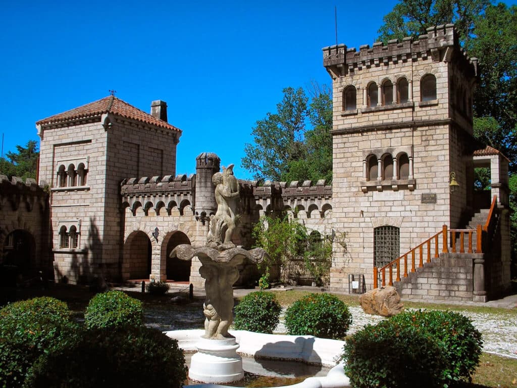 Castillo de Wilkins, Castillo San Alberto, Tanti, Córdoba