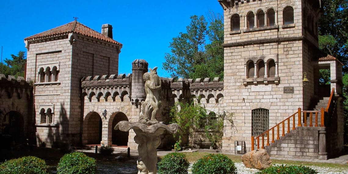Castillo de Wilkins, Castillo San Alberto, Tanti, Córdoba